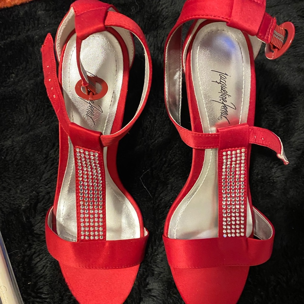 Size 6 red sparkly heels